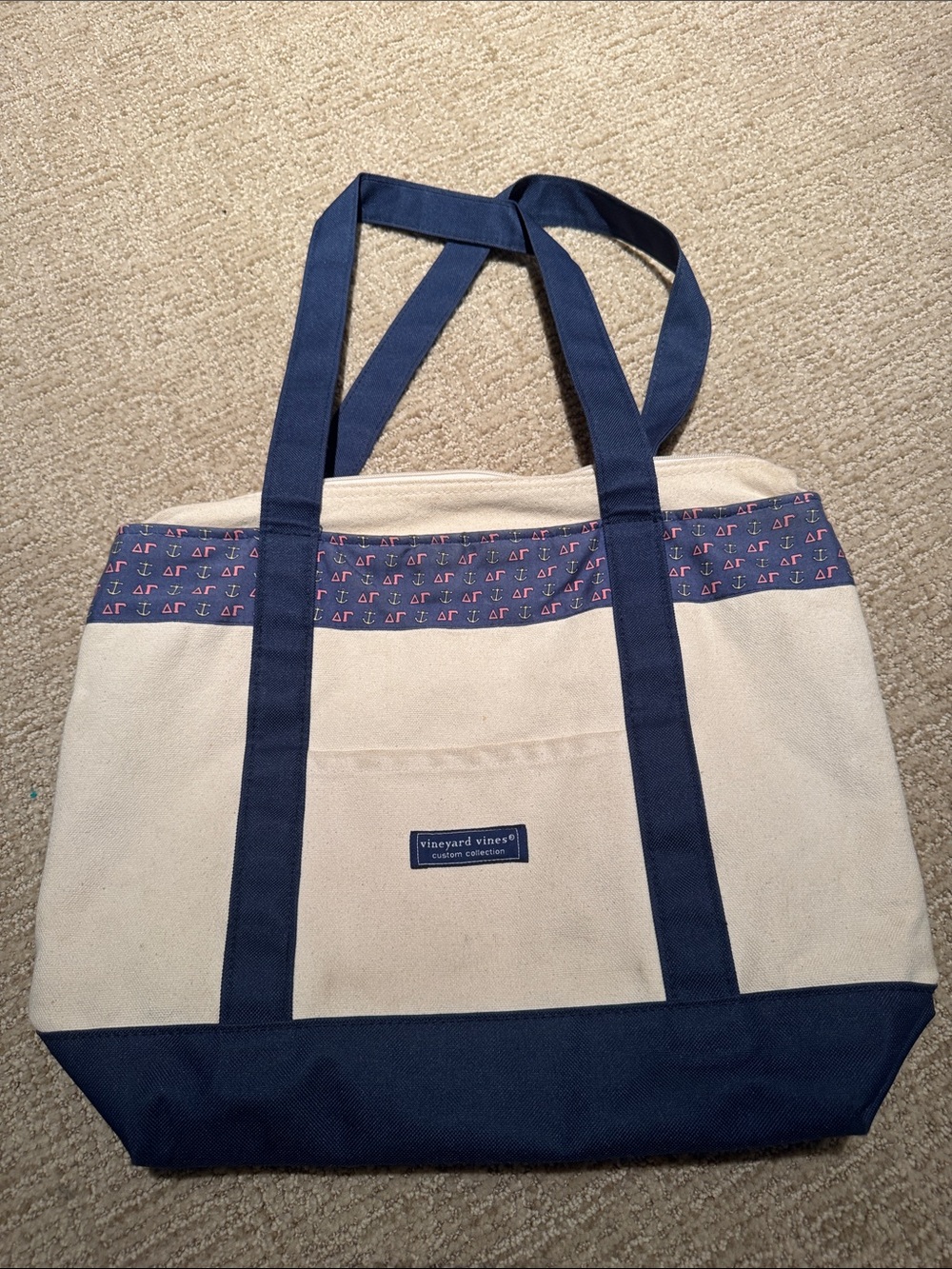 Vineyard Vines custom Delta Gamma tote bag